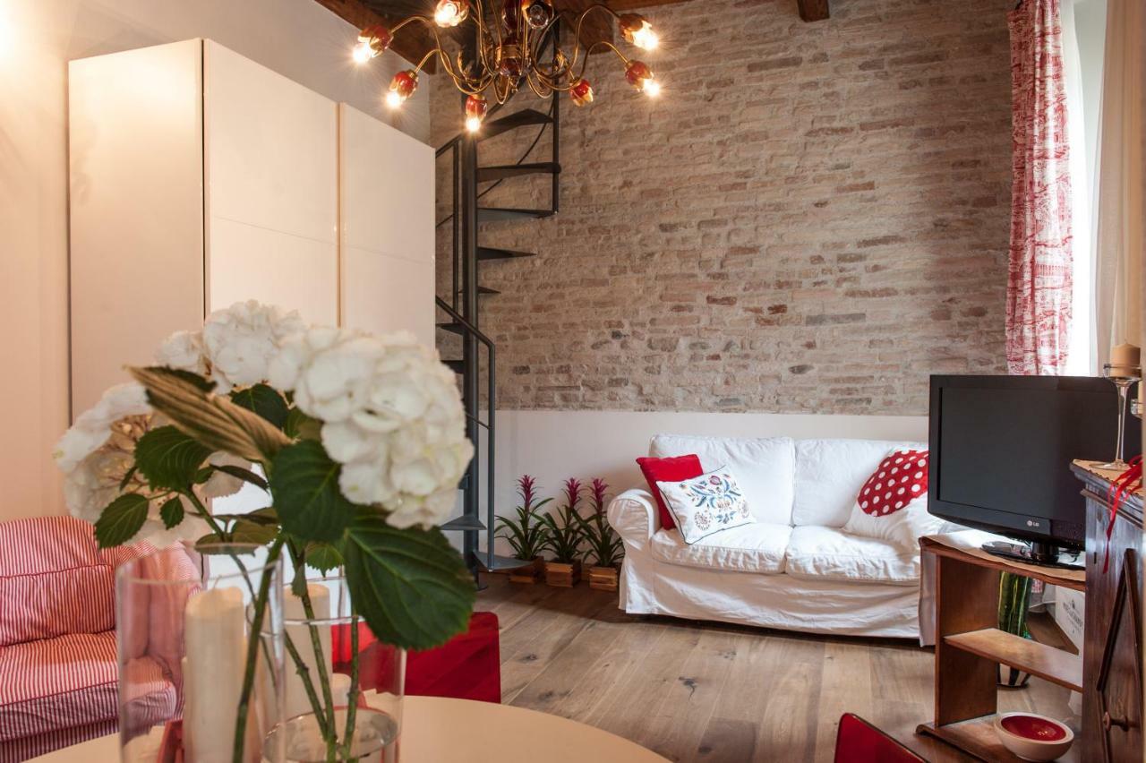 Borgo Dei Salinari Apartments تّشيرفييا المظهر الخارجي الصورة