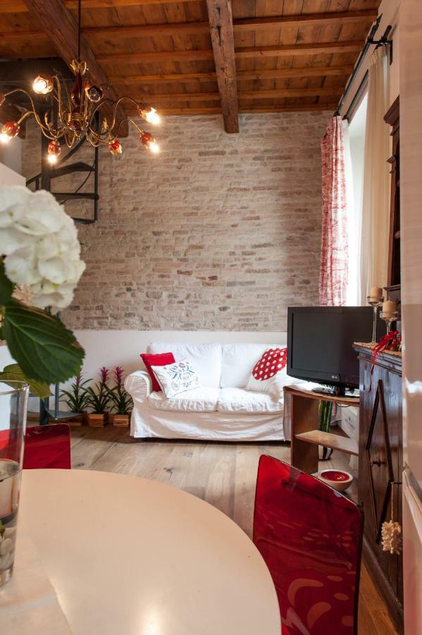 Borgo Dei Salinari Apartments تّشيرفييا المظهر الخارجي الصورة